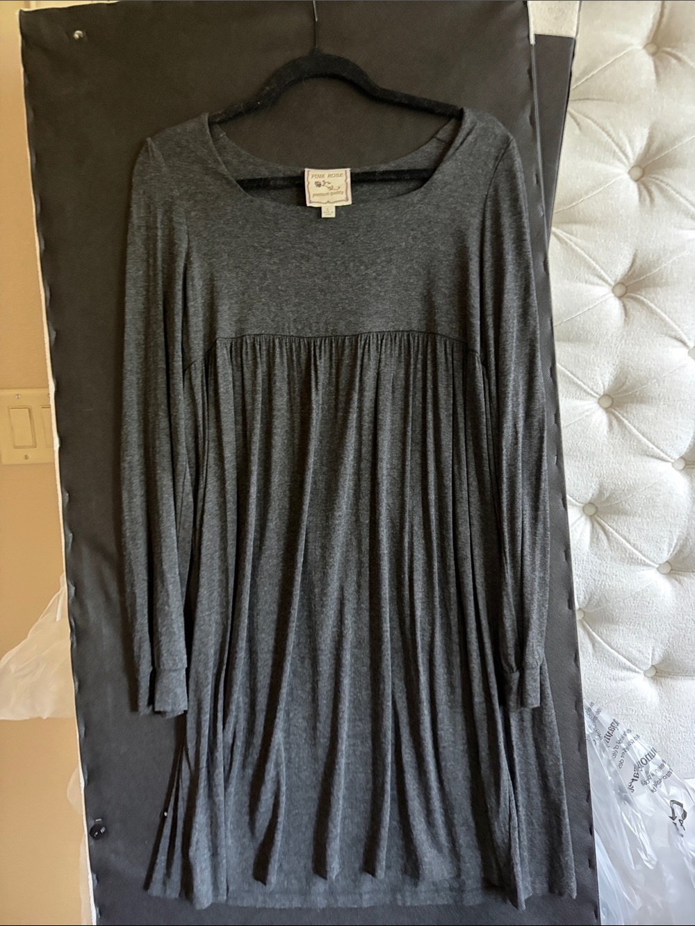 Pink Rose Dark Charcoal Knit Tee - Scoop Neck